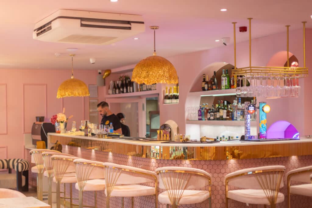 Darcy's Cocktail Bar Apsley Lock